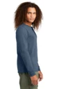Side model photo