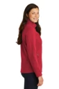 Side model photo